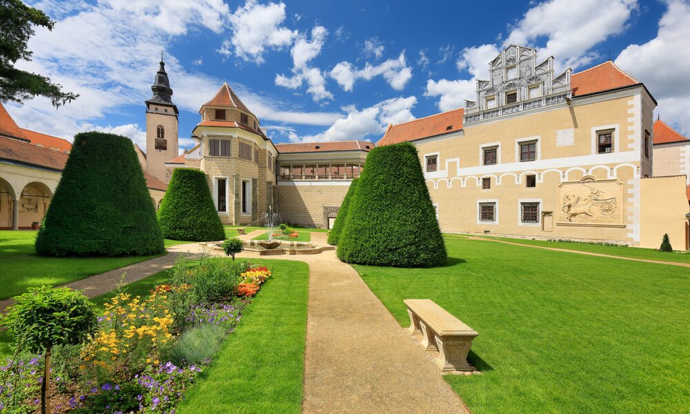 Zámecká zahrada s reliéfem Neptuna, státní zámek Telč